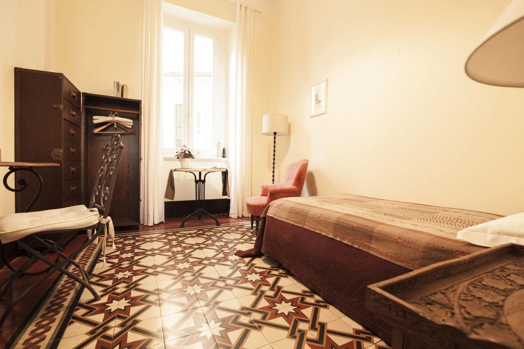 Le Flaneur - Vintage Suite Verona Exterior foto